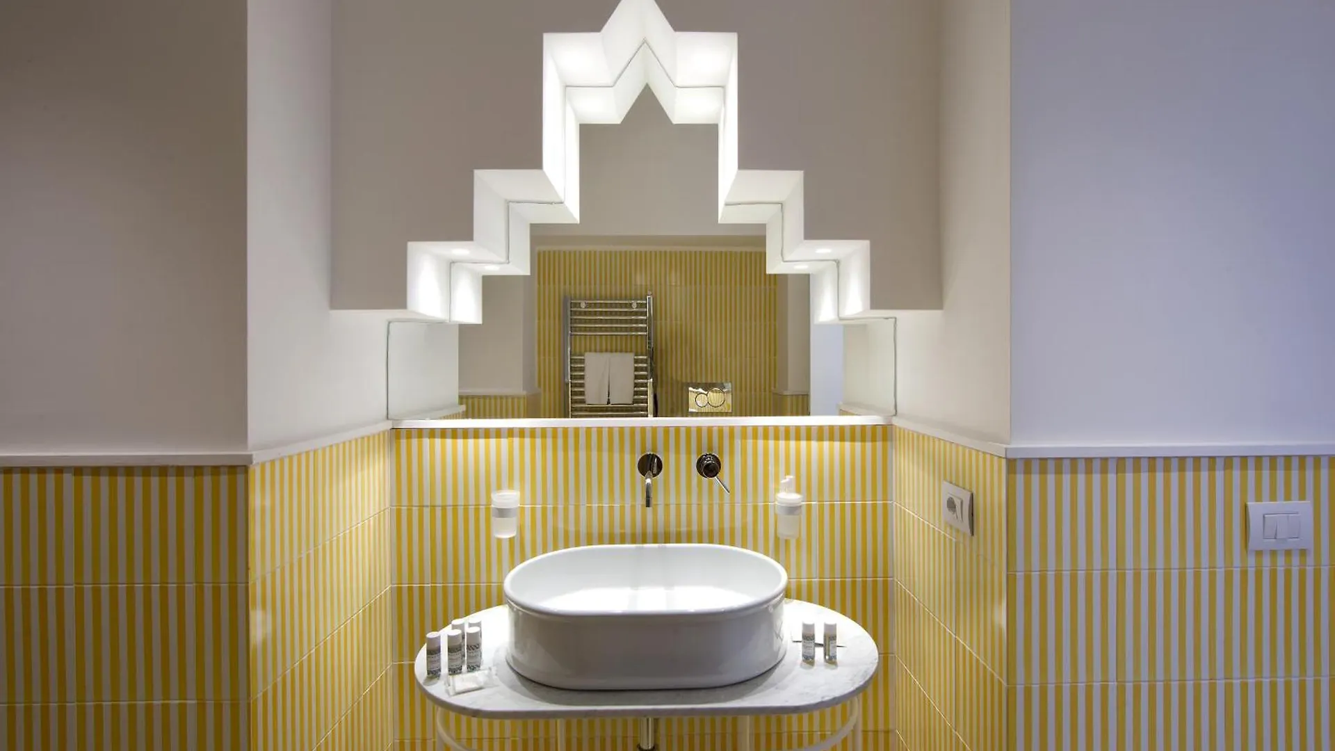 Galleria Port'Alba - Suites & Rooftop Naples Guest house